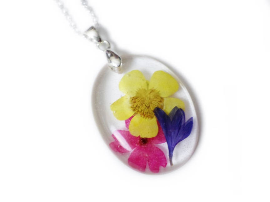 Colorful Flower Resin Necklace - Nature - Real Flowers - Nature Jewelry - Verbena, Daisy- Valenwood Vixen - Ready to Ship