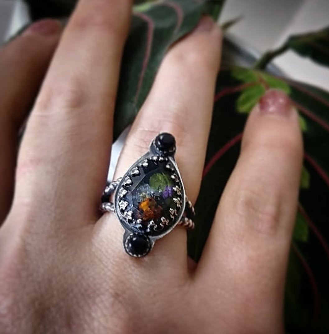 Ladybug Curio Ring- sz 6.5 - Preserved Lady Bug- Sterling Silver- Gothic - Victorian - Terarrium - ValenwoodVixen - Ready to Ship